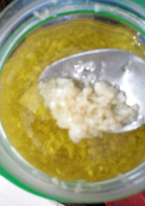صورة لوصفة ثوم للمونة