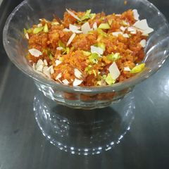 A picture of Gajar ka halwa.