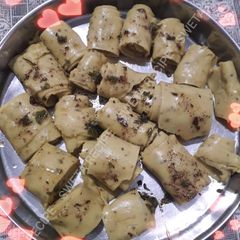 A picture of Patod (gram flour khadai).