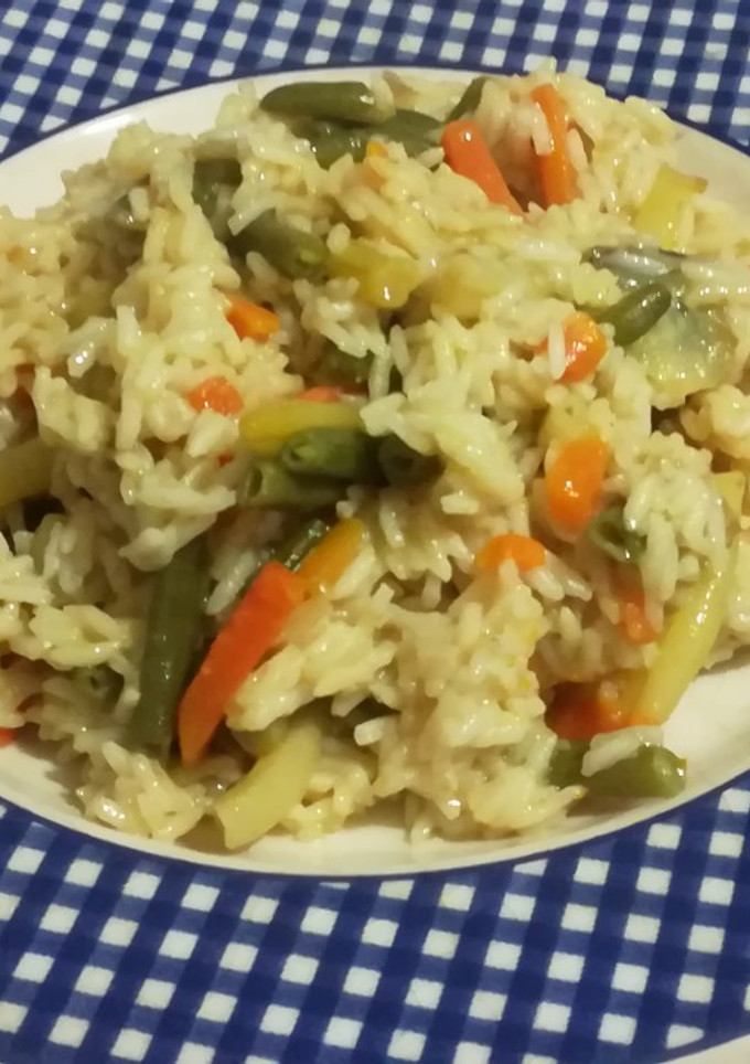 Una foto de Arroz rápido con verduras (Olla Gm g)