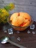 Papaya ice cream