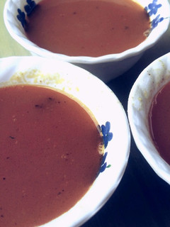 वेज टमाटर मूंगिया सूप (Veg tamatar moongiya soup recipe in Hindi) रेसिपी मुख्य फोटो