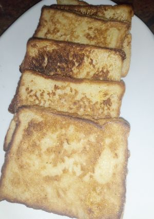 A picture of Tostated bread.