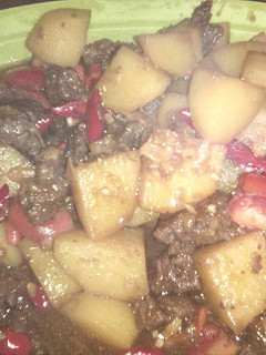 Foto resep Semur daging dengan kentang