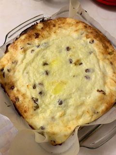 Фото Творожная запеканка с изюмом.