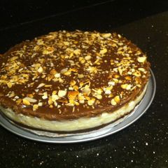 A picture of 3 layers dessert :).