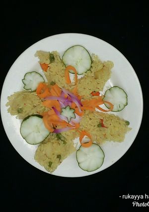 A picture of Potatoes &egg Fried rice.