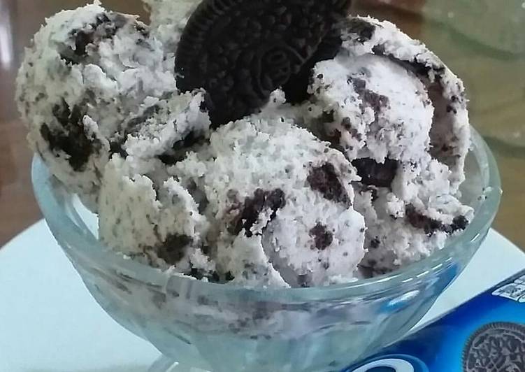 Ice cream mc.flurry oreo