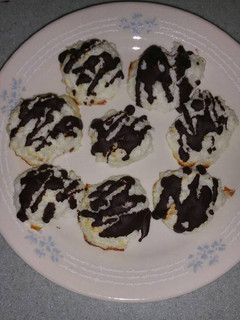 A picture of Chocolate-drizzled Coconut Macaroon Bites.