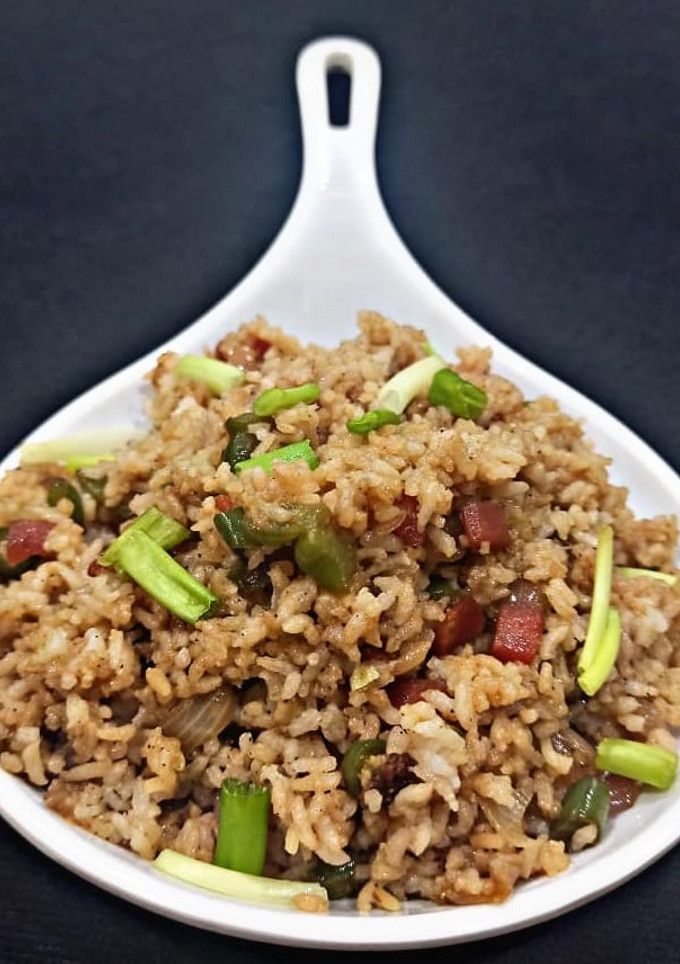 फ्राईड राइस(Fried rice recipe in hindi) रेसिपी मुख्य फोटो