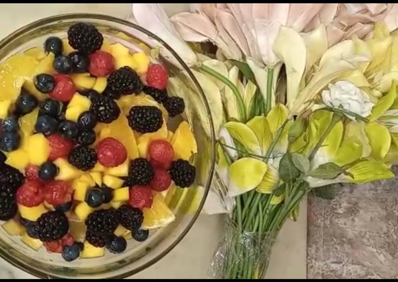 Berry fruit chaat