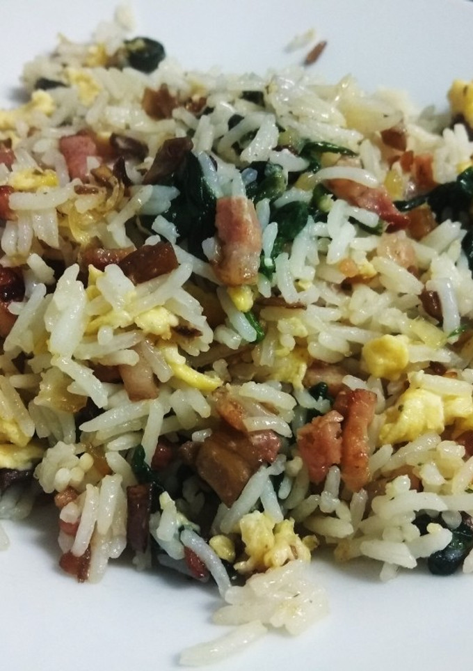 Una foto de Arroz tres delicias mediterráneo