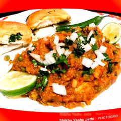 A picture of Pav Bhaji.