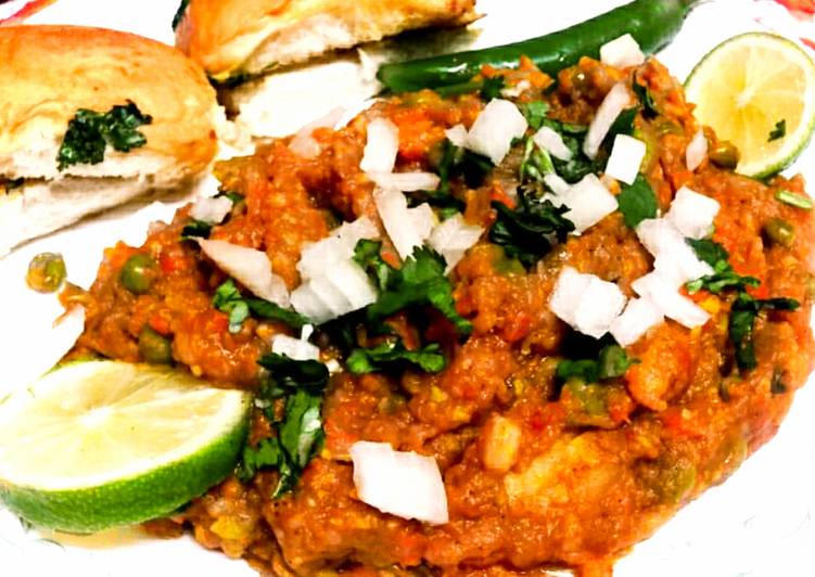 Step-by-Step Guide to Prepare Favorite Pav Bhaji