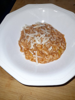 Una foto de Risotto de tomate natural