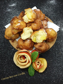 Una foto de Buñuelos de manzana