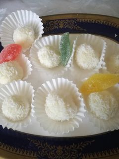 Hamis Raffaello zselés cukorral töltve recept fotója