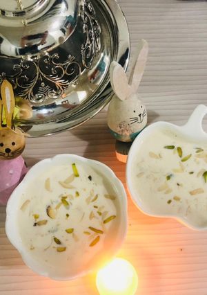 A picture of Khoya badami sheer khurma.