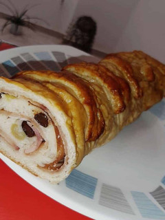 Una foto de Pan de jamón venezolano