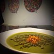 Crema Verde con Cebolla Frita