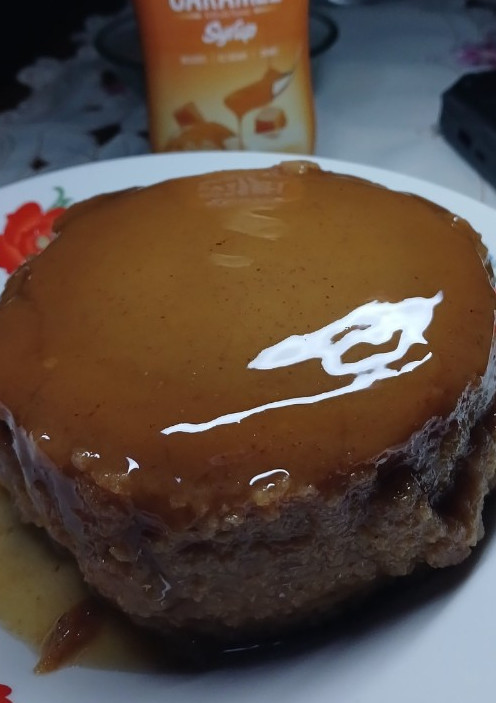 Una foto de Flan casero y fácil de vainilla