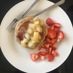 A picture of Basic stewed apple #helpfulcook.