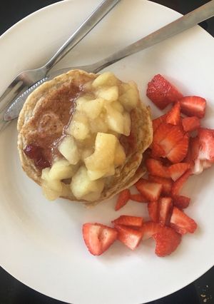 A picture of Basic stewed apple #helpfulcook.