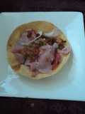 Tostas de jamón con chilito de molcajete