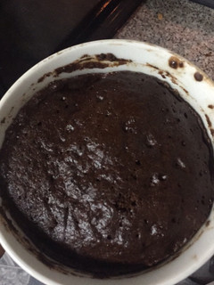 Una foto de Brownie sin gluten sin lácteos y sin azúcar al microondas