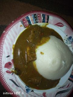 A picture of Tuwon semo miyan kuka.