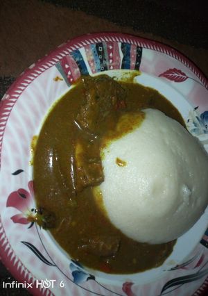 A picture of Tuwon semo miyan kuka.