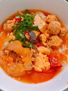 Hình của món Bún riêu giò heo (không cần cua).