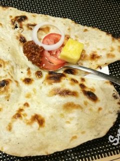 A picture of Butter Naan.