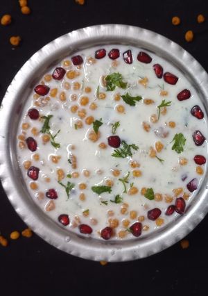 રાયતા (Raita Recipe In Gujarati) રેસીપી મુખ્ય ફોટો