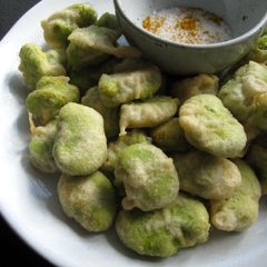 A picture of Broad Beans Tempura.