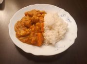 Una foto de salsa de soja curry
