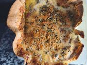 Una foto de quiche de pollo