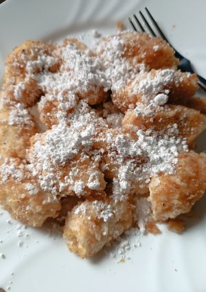 Túrógombóc zsemlével🥚🍚 recept fotója