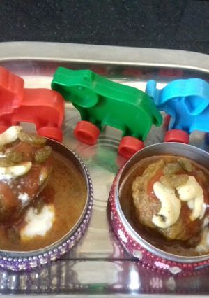 कश्मीरी दम आलू (kashmiri dum aloo recipe in Hindi) रेसिपी मुख्य फोटो