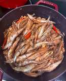 Cá trứng kho sả ớt