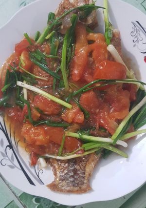 Hình của món Cá riêu hồng sốt cà chua.