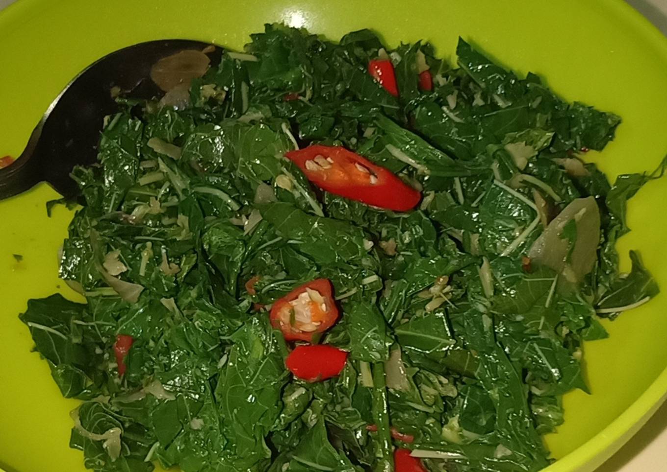 Sayur tumis daun ubi (rumpu rampe khas NTT)
