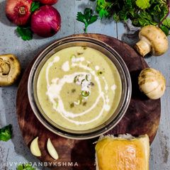 A picture of Cream of Mushroom Soup.