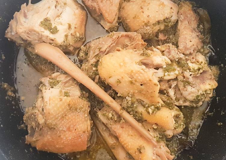 Recipe of Favorite Green chilli chicken