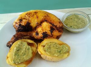 Foto principal de Pollo peruano a la brasa con salsa de ají verde