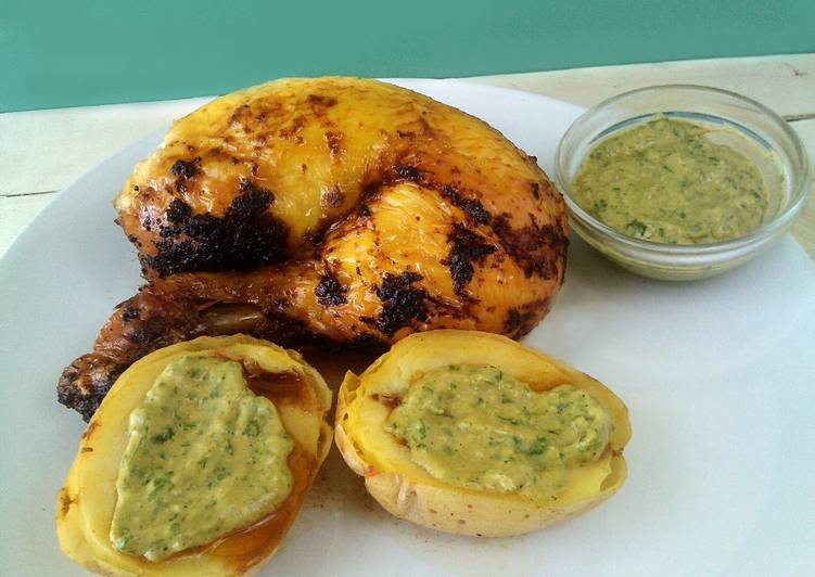 Pollo peruano a la brasa con salsa de ají verde