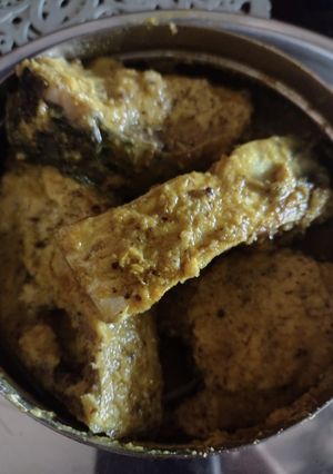 ইলিশ ভাপা(Ilish bhapa recipe in Bengali) রেসিপির প্রধান ছবি