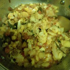A picture of Cauliflower curry.