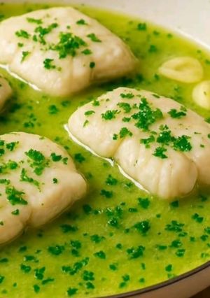 Una foto de Merluza en salsa verde