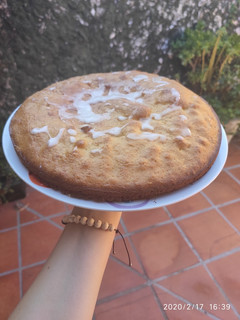 Una foto de Torta de naranja en licuadora